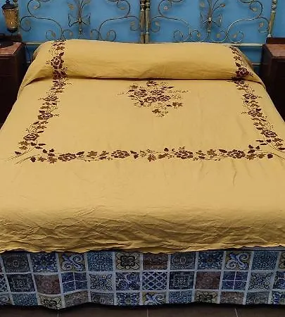 La Chambre De La Comtesse Guest house