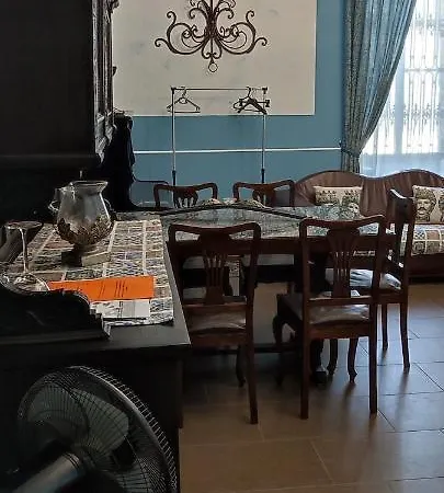 Guest house La Chambre De La Comtesse